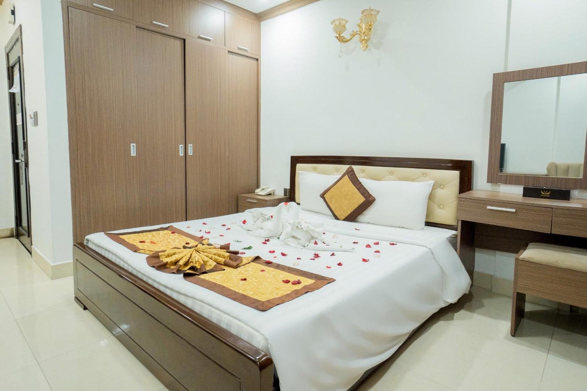 Anh Hotel 3*
